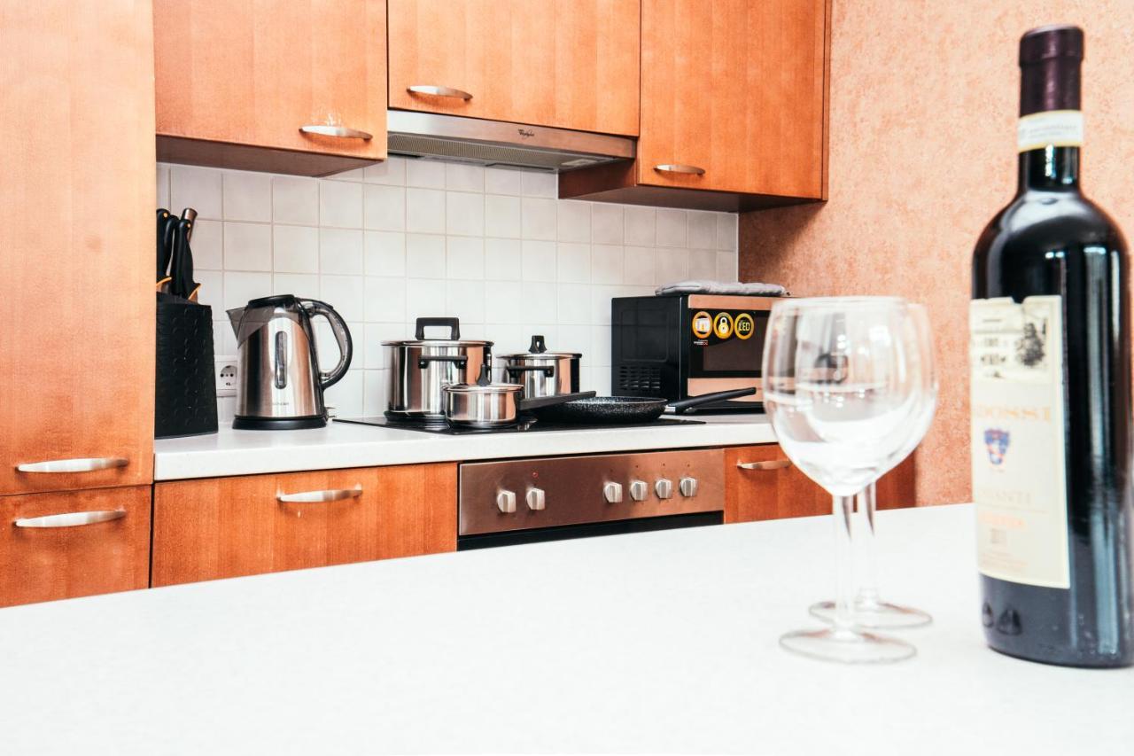 Tallinn City Apartments Freedom Square ภายนอก รูปภาพ