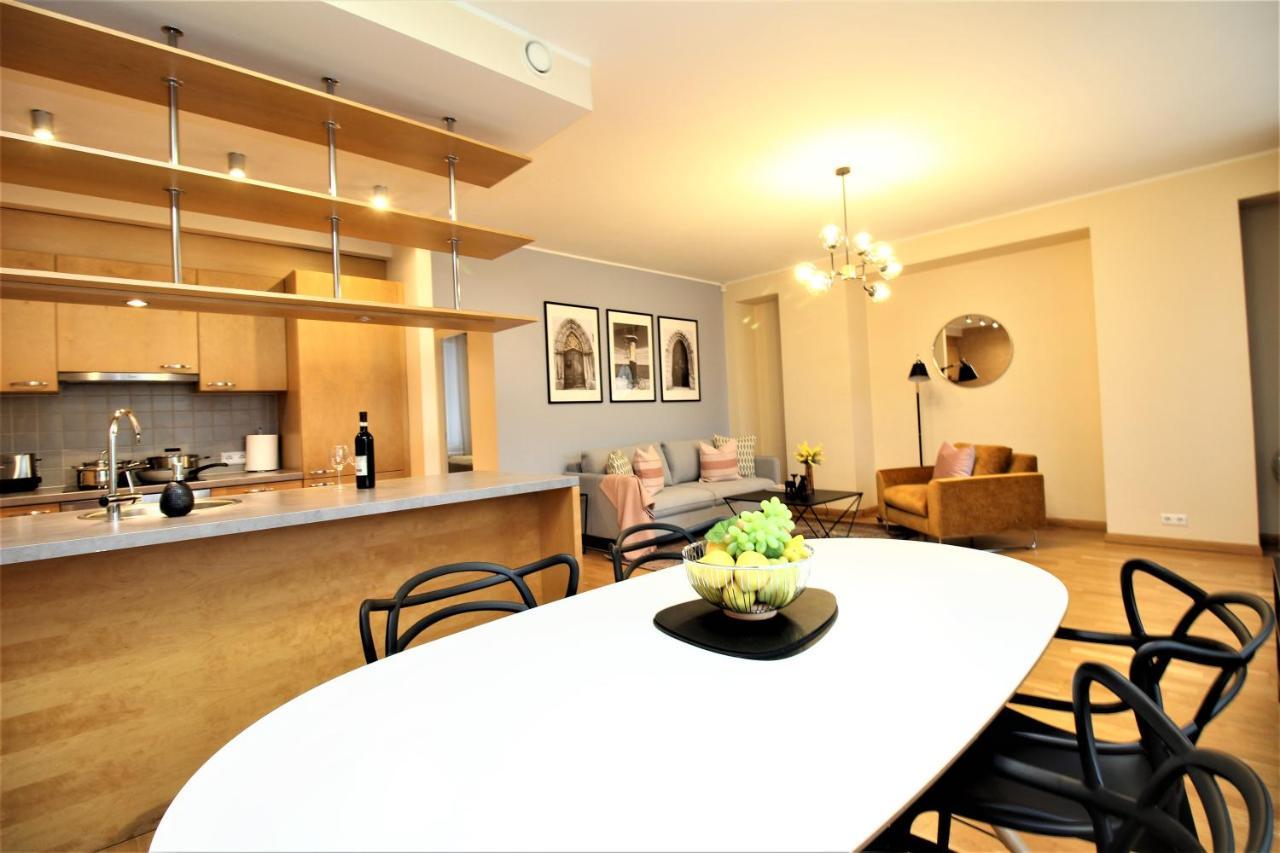 Tallinn City Apartments Freedom Square ภายนอก รูปภาพ